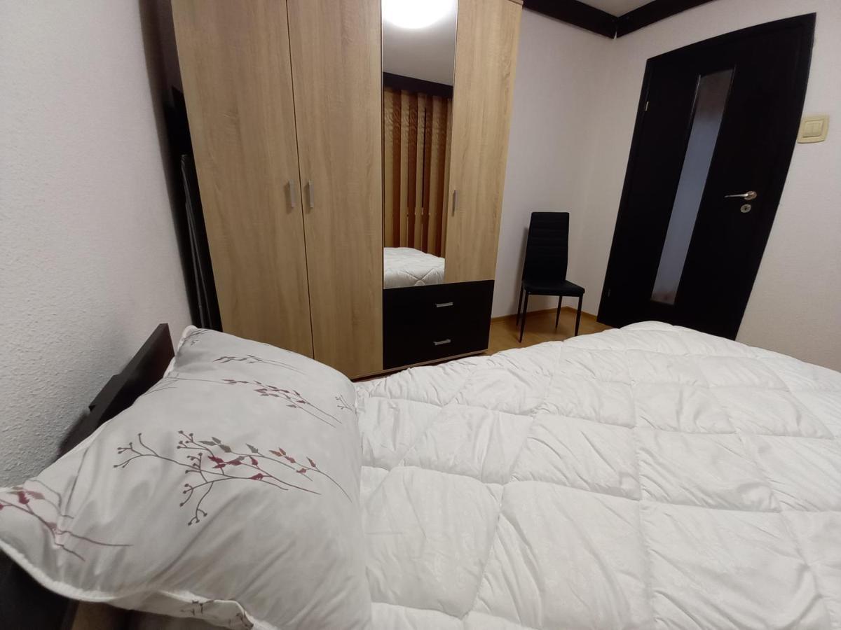Alma Apartament Piatra Neamt Bagian luar foto